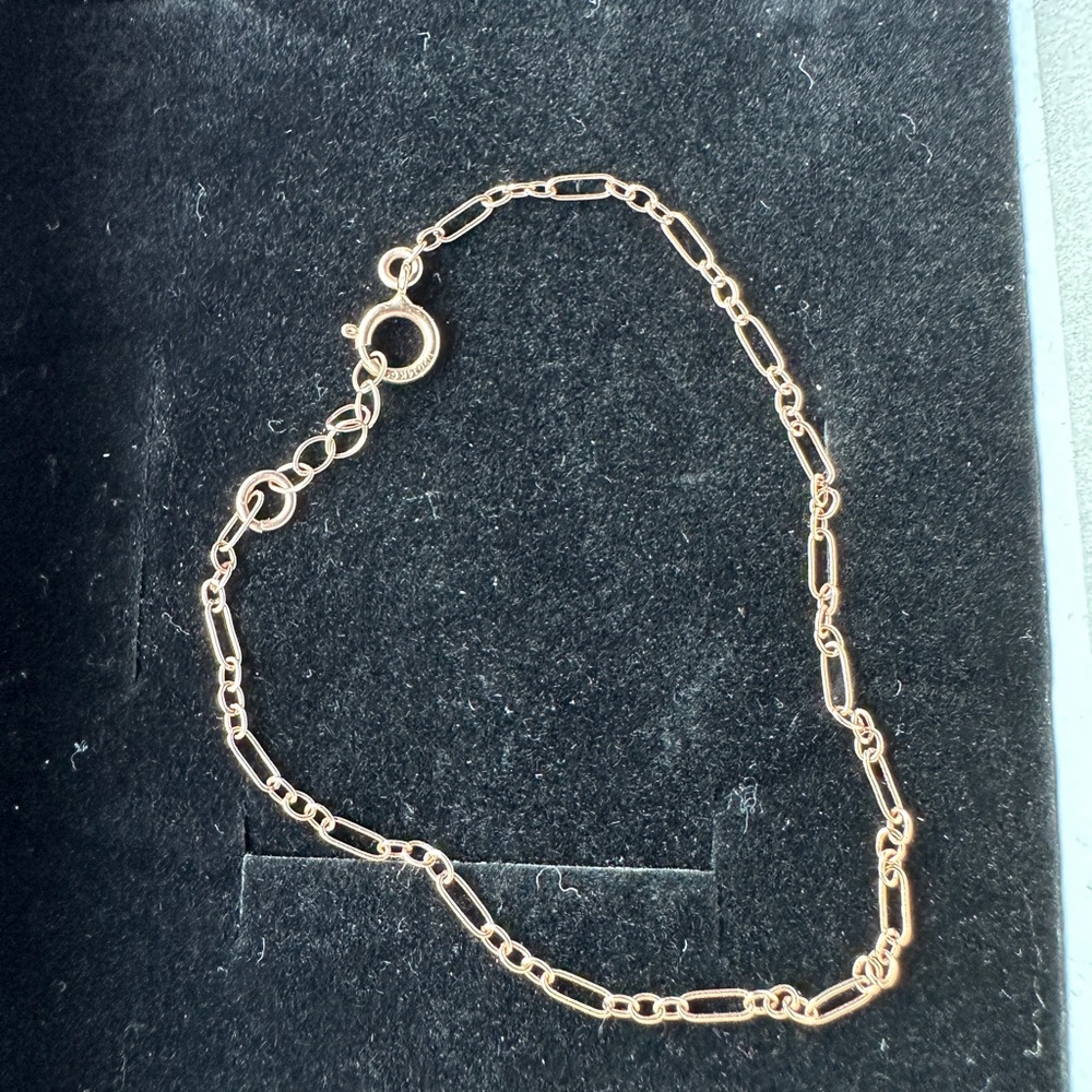 14k Rose gold filled. Minimalist.